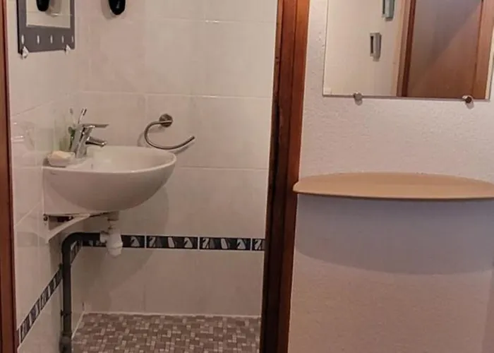 Omaha Les Braves Apartament