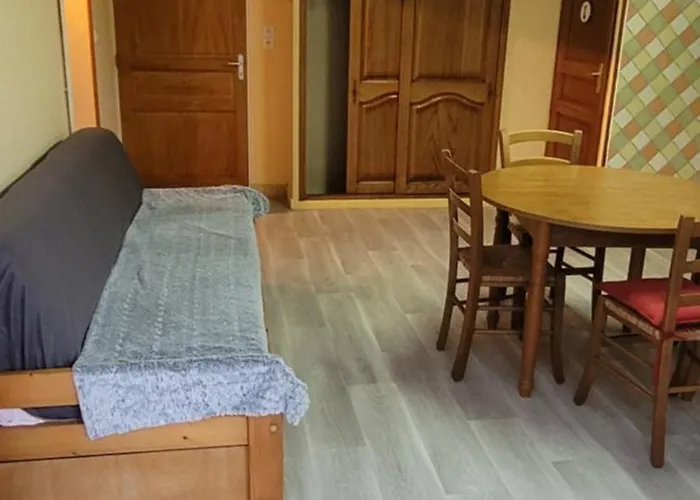 Apartament Omaha Les Braves *